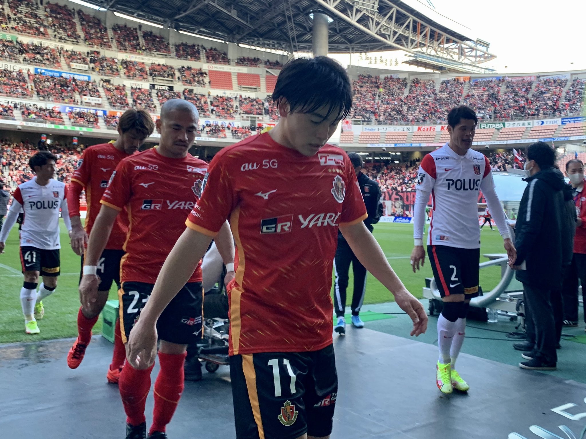 名古屋グランパス Nagoya Grampus Ht 名古屋グランパス 0 0 浦和レッズ 試合詳細 T Co 2ehlgsxiyz 各々の場所で共にありがとうございます 後半も全員で闘いましょう Allfronagoya Grampus T Co Uivtln2754 Twitter