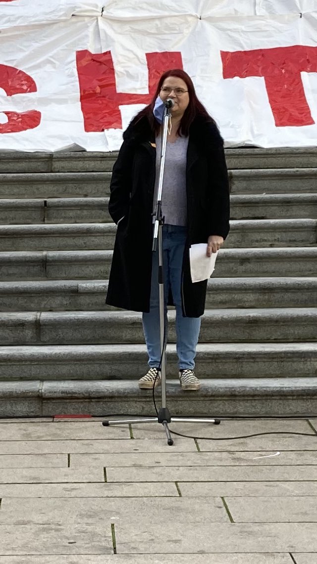 DyslexiaBC's tweet photo. 5of6 @TracyCareQ @BCPeopleFirst #8daysofAction4Access #bced #bcpoli #DyslexiaBC #bcedaccess @BCEdAccess amazing speeches. It shouldn’t be this hard to gain access for disabled children. 😑 https://t.co/wuAPCrlIy4