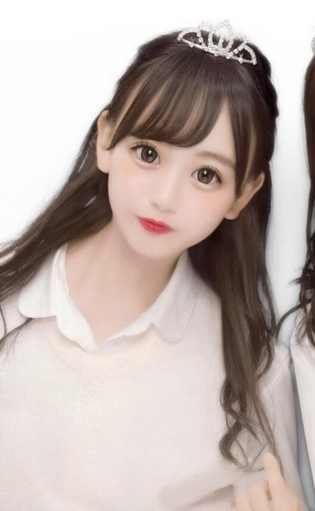体育祭で応援団したり校庭でピクニックして怒られたりしてたキラキラJK