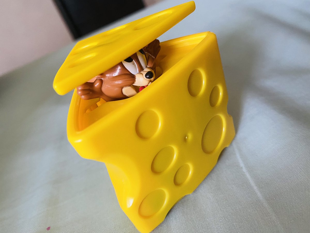 karabounleash's tweet photo. Who moved my cheese - Jerry 😜. Yah nne! The last 2 years cheese moved. In the words of Spencer Johnson, “Adapt to change quickly. The quicker you let go of the old cheese, the sooner you can enjoy the new cheese” Adapt or die #timeforchange #whomovedmycheese #rise https://t.co/a9aRC3baUu