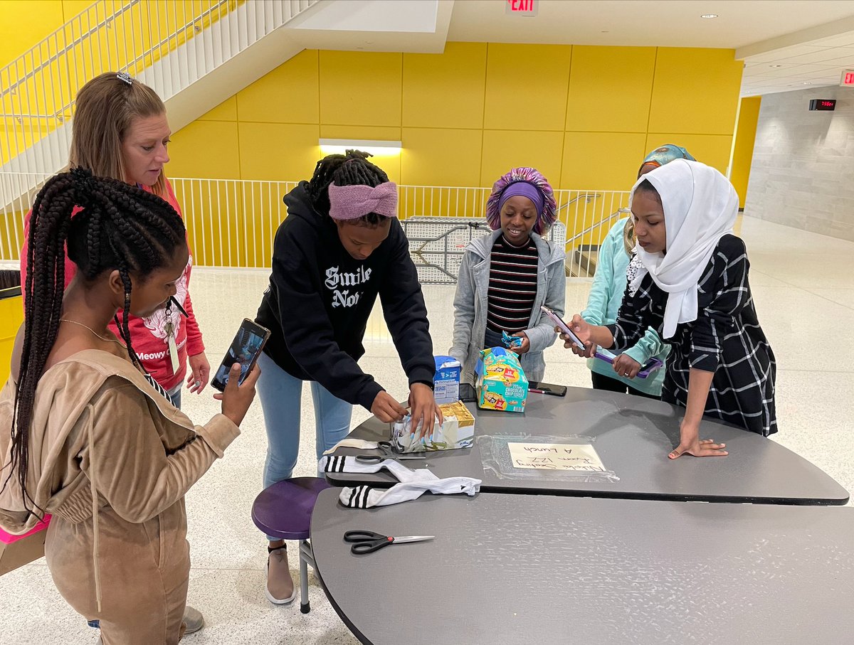Iowa_HighSchool's tweet photo. Did their eggs survive the drop?! These ladies are excited to find out. Hands on learning in science is always engaging. https://t.co/ZSRZYNiGiP