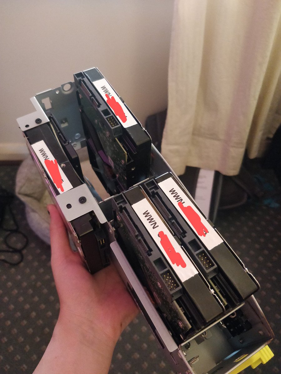 jacibrunning's tweet photo. Kind of nuts that you can fit 4 HDDs and an SSD in an old CDM SFF computer (almost) natively. 5 if you have a PCIe 1x SATA controller https://t.co/tpikDOimcC
