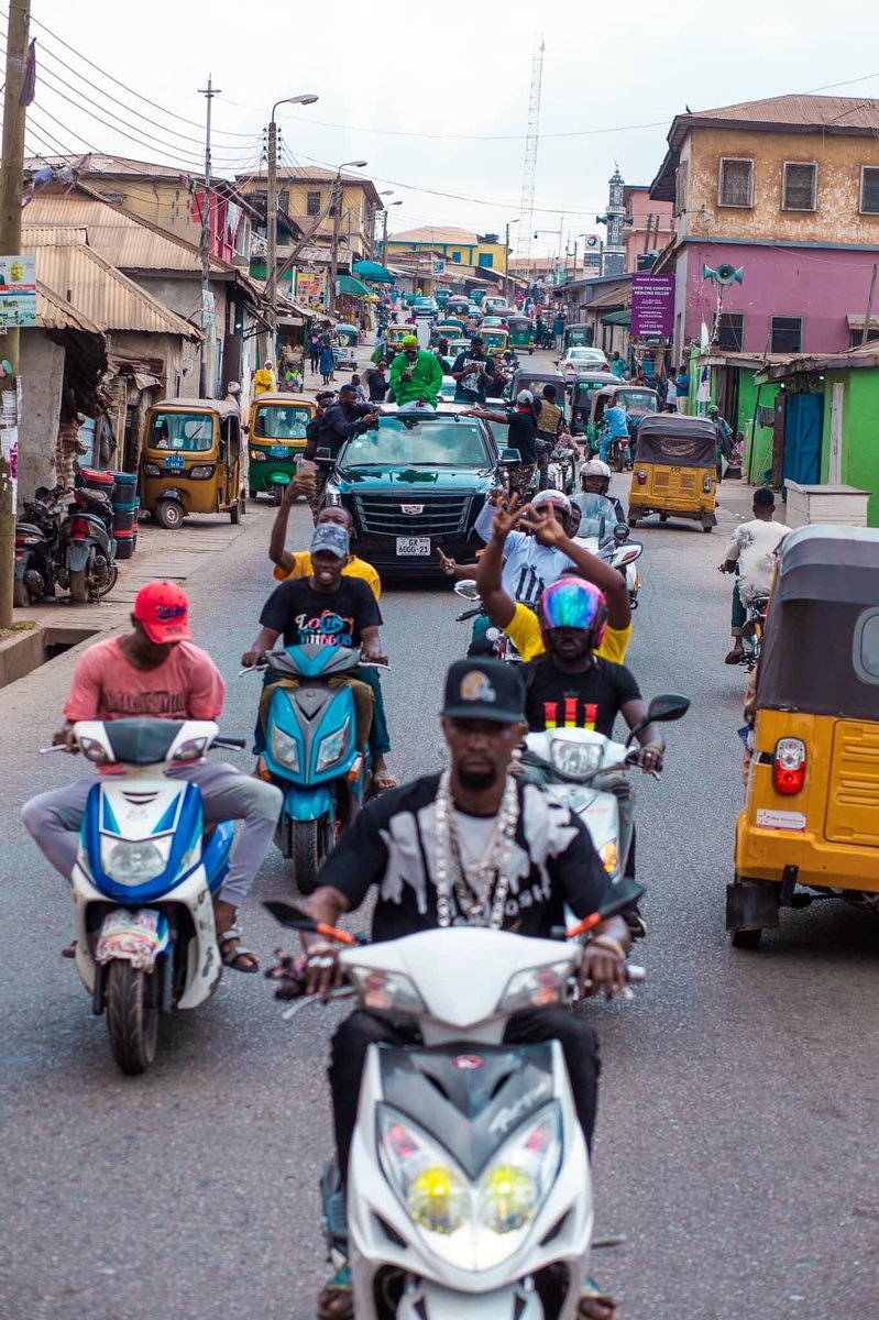 Thank you <a href="/KingPalutaMusic/">Asuo Dɛɛfuo</a>, @PhrimpongSongs , <a href="/PhaizeGh/">phaizegh</a> for the support and to all my kumerican stars ,I know u guys all get show and I appreciate your support. The Love is deeper than blood 🩸 🩸 #TaabeaTaacumConcert 🔥🙏