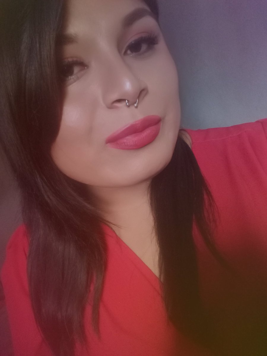 Elict6's tweet photo. Linda noche bbs https://t.co/HAT6Blevmz