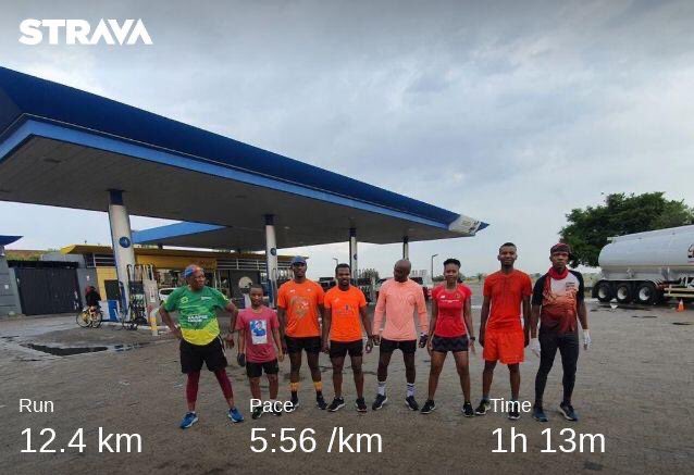 djessence_k's tweet photo. Day7 #AdventRunningChallenge
Day3 10x10 #GaboroneStridersChallenge
#RunningWithTumiSole #RunForSomething #runner #runningismytherapy #runningday #runningstreak #runningforlife #runninglifestyle #runningculture #runningisfun https://t.co/7npHG9V5XC