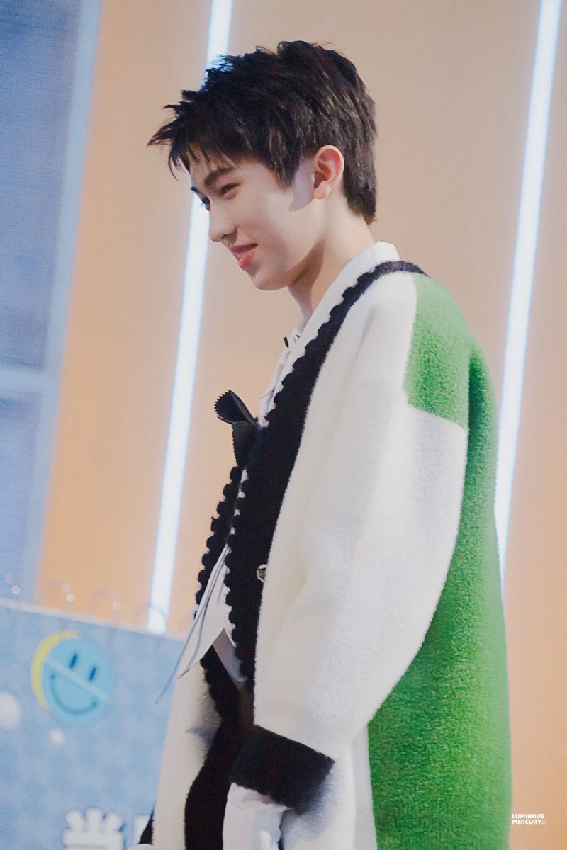 hqilins's tweet photo. 211204 

(c) LUMINOUS_MERCURY林墨
#林墨 #LinMo https://t.co/YgUO994o5k
