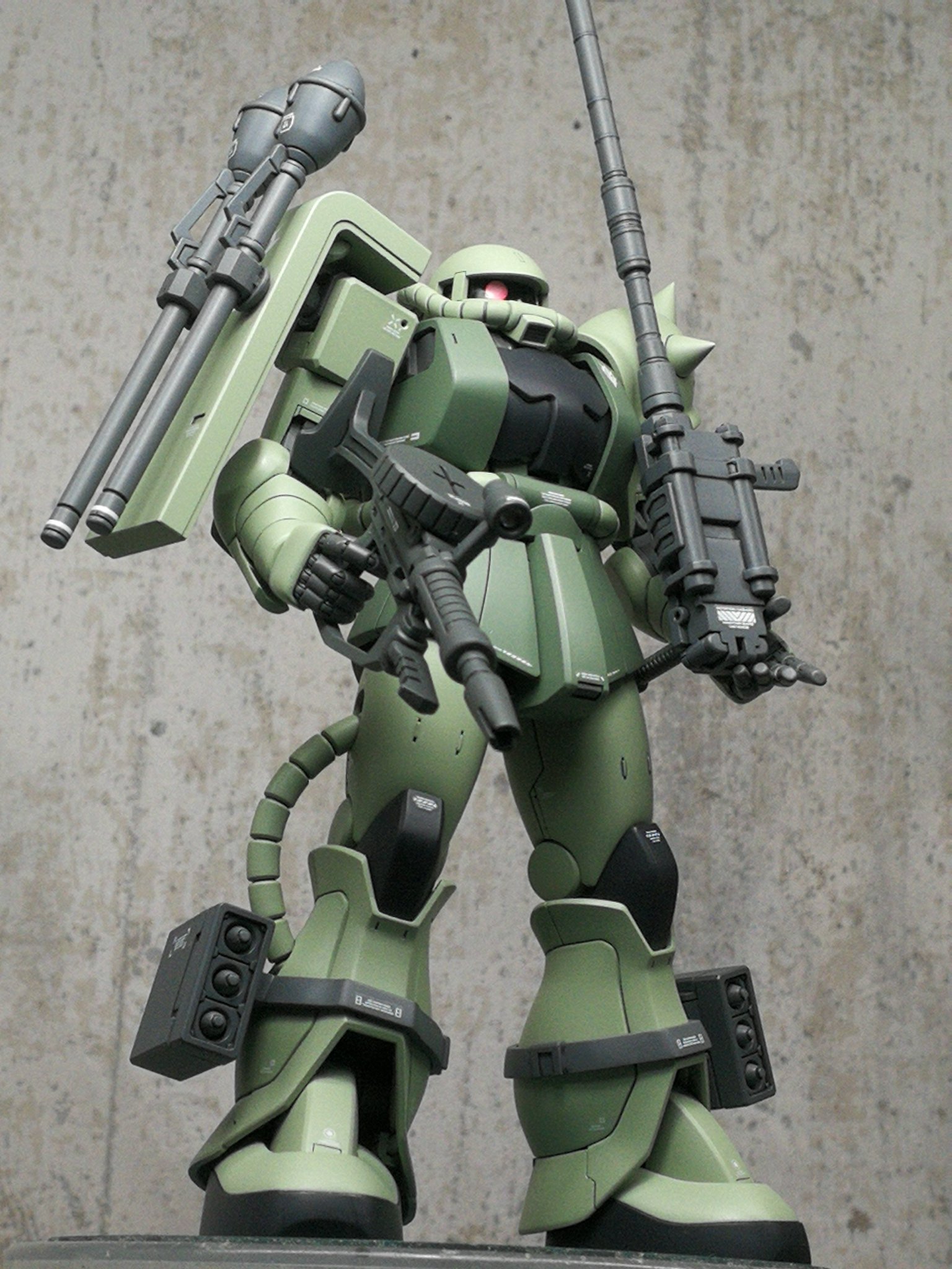 ストラップ ハロ ジオン軍 量産型ザク 武器 ヒートホーク マシンガン