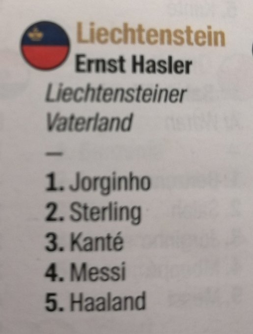Footballtweet's tweet photo. 👀 https://t.co/LPRdlyLH0g