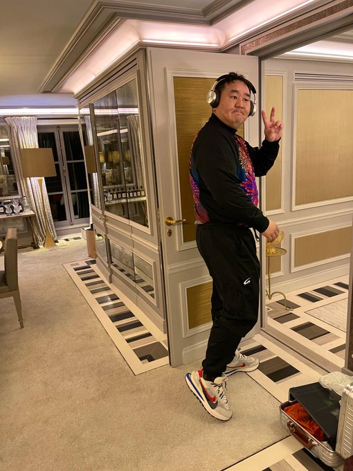 元横綱 朝青龍 トレーニングでおなかすっきり めっちゃスリムやん 引き締まってますね の声 猛ダッシュする姿も 1 2 ページ ねとらぼ