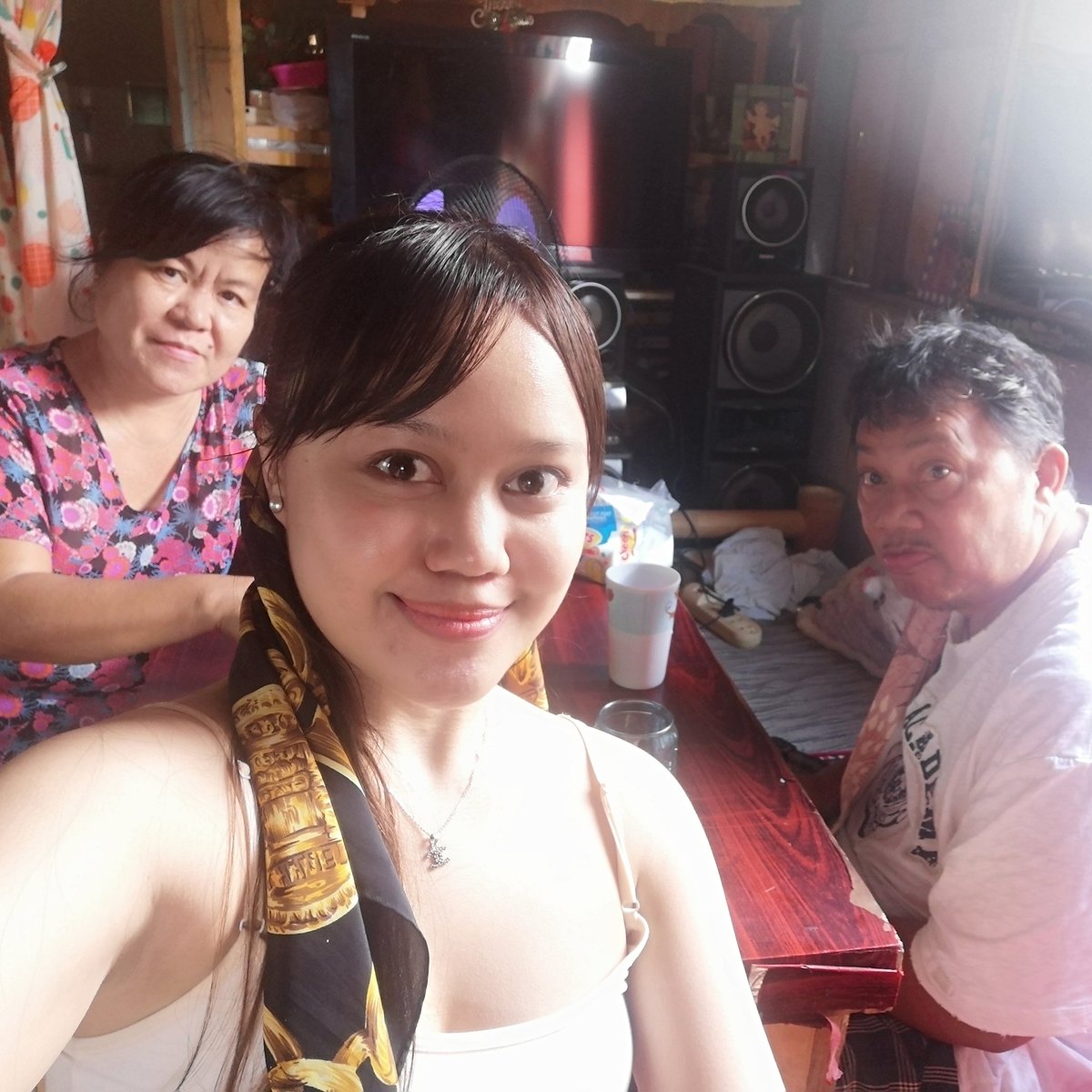 raelaciousness's tweet photo. I'm home after 1 year and 10 months! 🧡

✈️ Flight vlog: https://t.co/WPb2h5Tbet https://t.co/7uoO1it5cw