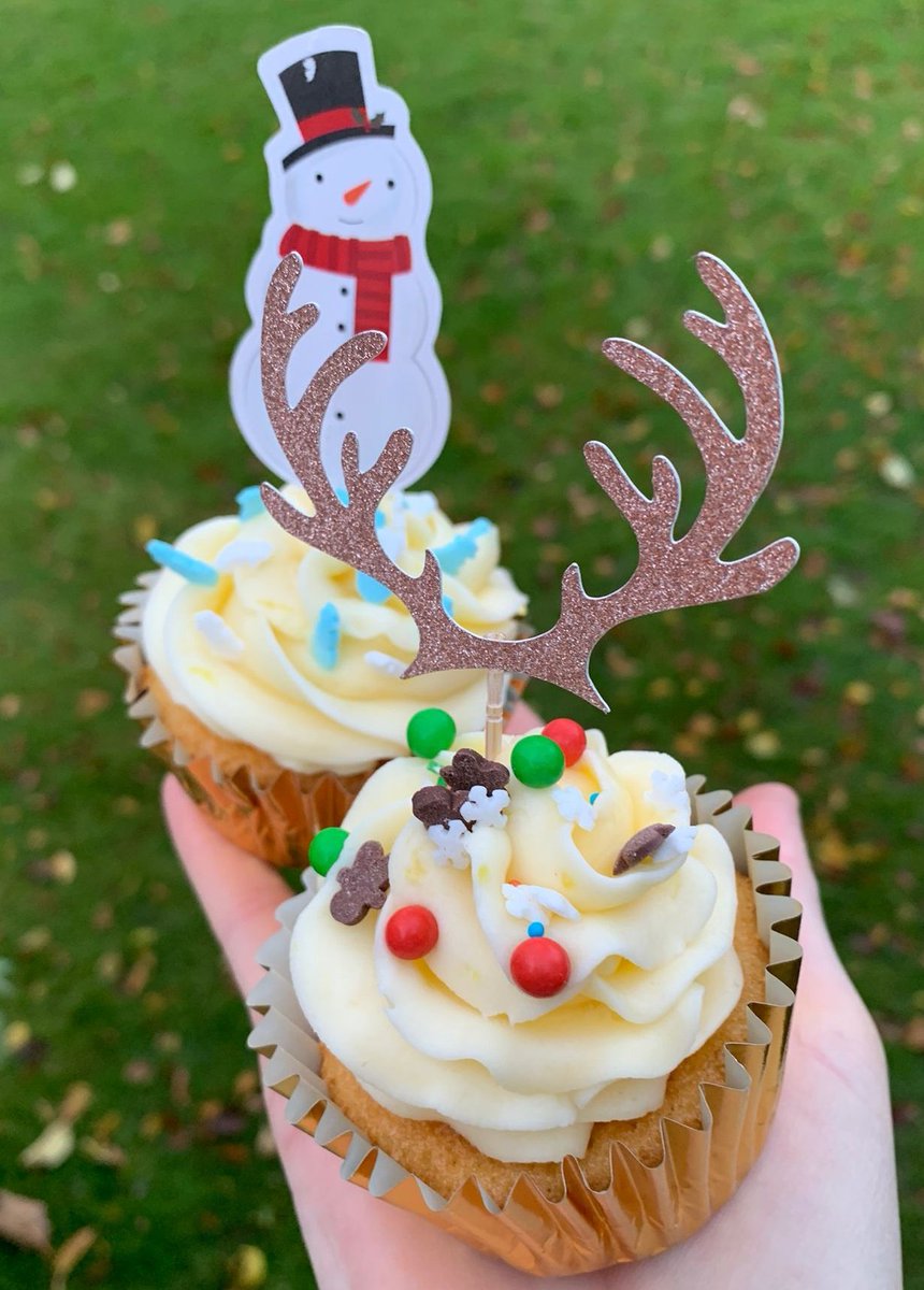 helenscakes4 tweet picture