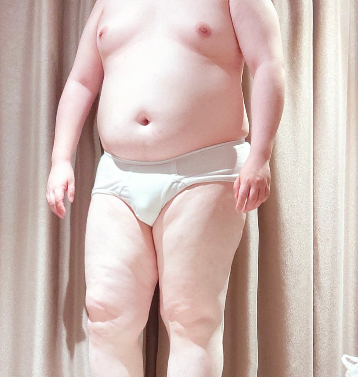 chubby白小胖 (@chubbydididi) on Twitter photo 