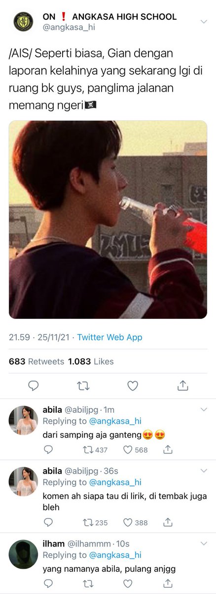TheGreatWarrs's tweet photo. Sweet Chaos

— 

renjun au

© flexurday https://t.co/hMxAbasyTF