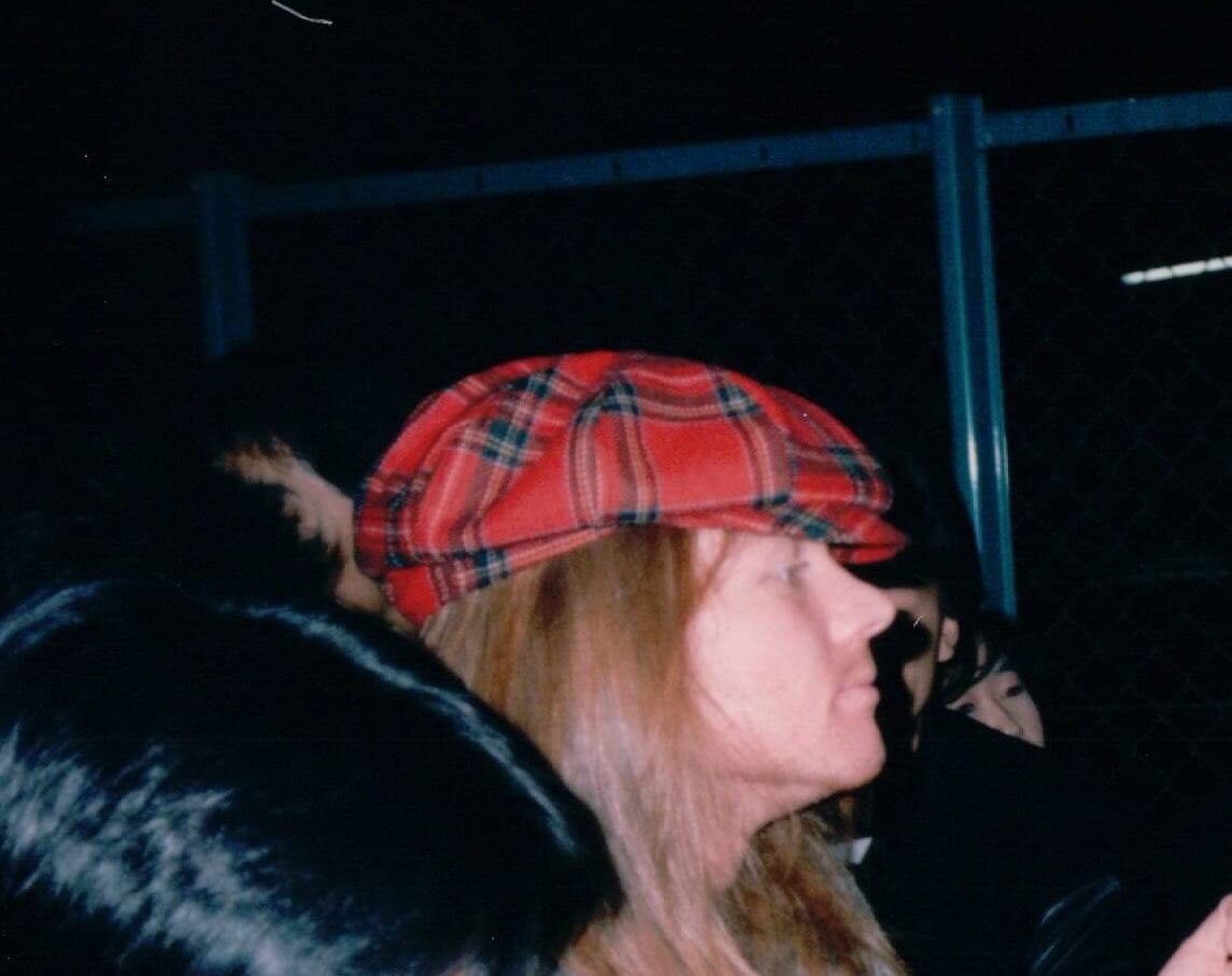 8ballsJun's tweet image. 毎年12月恒例！1988年12月ガンズ初来日時に友人が撮ったAXL🌹🌹🌹