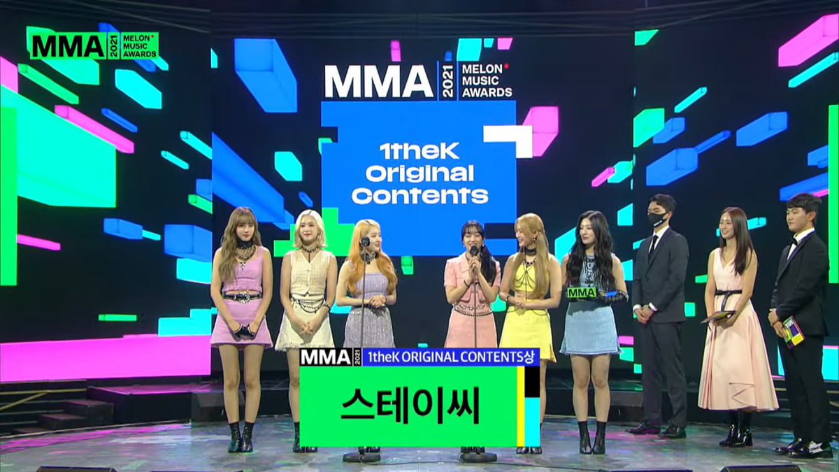 seeuznn's tweet photo. CONGRATS GIRLSSSS 🥺💓💓
STAYC AT MMA 2021
#STAYC_MMA2021 #STAYConMMA @STAYC_official https://t.co/GWiqsXTJzR