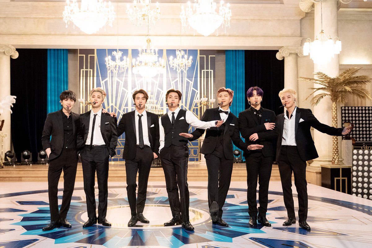btspkstreaming's tweet photo. #BTS  won 6 Awards 🏆 at the 2021 Melon Music Awards 

⦁ Song of the Year - Butter (DAESANG)
⦁ MMA Top 10 Bonsang
⦁ Best Male Group
⦁ Best Collaboration - My Universe
⦁ MMA Legendary Performance (IDOL 2018)
⦁ Netizen Popularity Award

Congratulations @BTS_twt 🎉💜 https://t.co/DE0ZxIMbpO