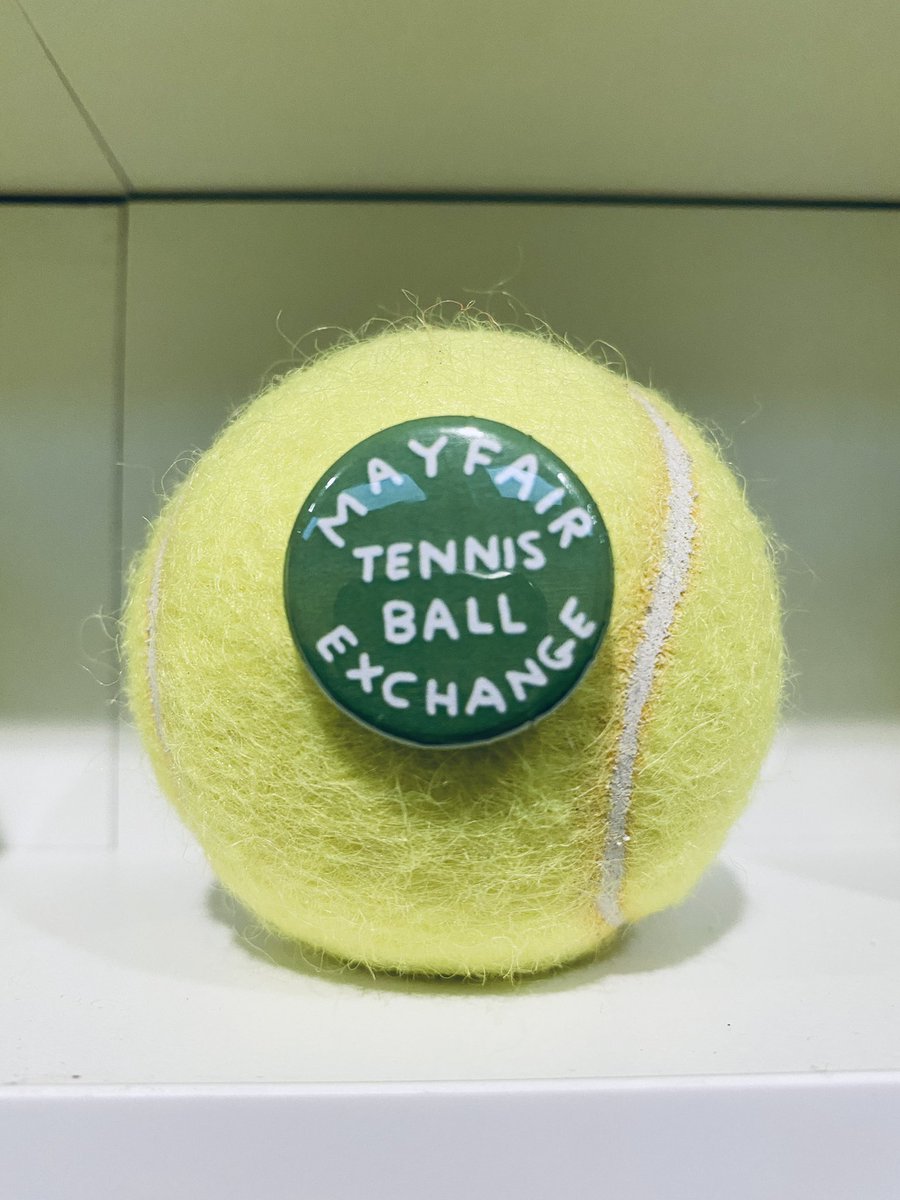 Loved one of my favourite illustrators, <a href="/davidshrigley/">David Shrigley</a> latest exhibition ‘Mayfair Tennis Ball Exchange’. A gallery full of brand new tennis balls that you swap for one of your own. It’s silly and fun and exactly why I love him 🎾
