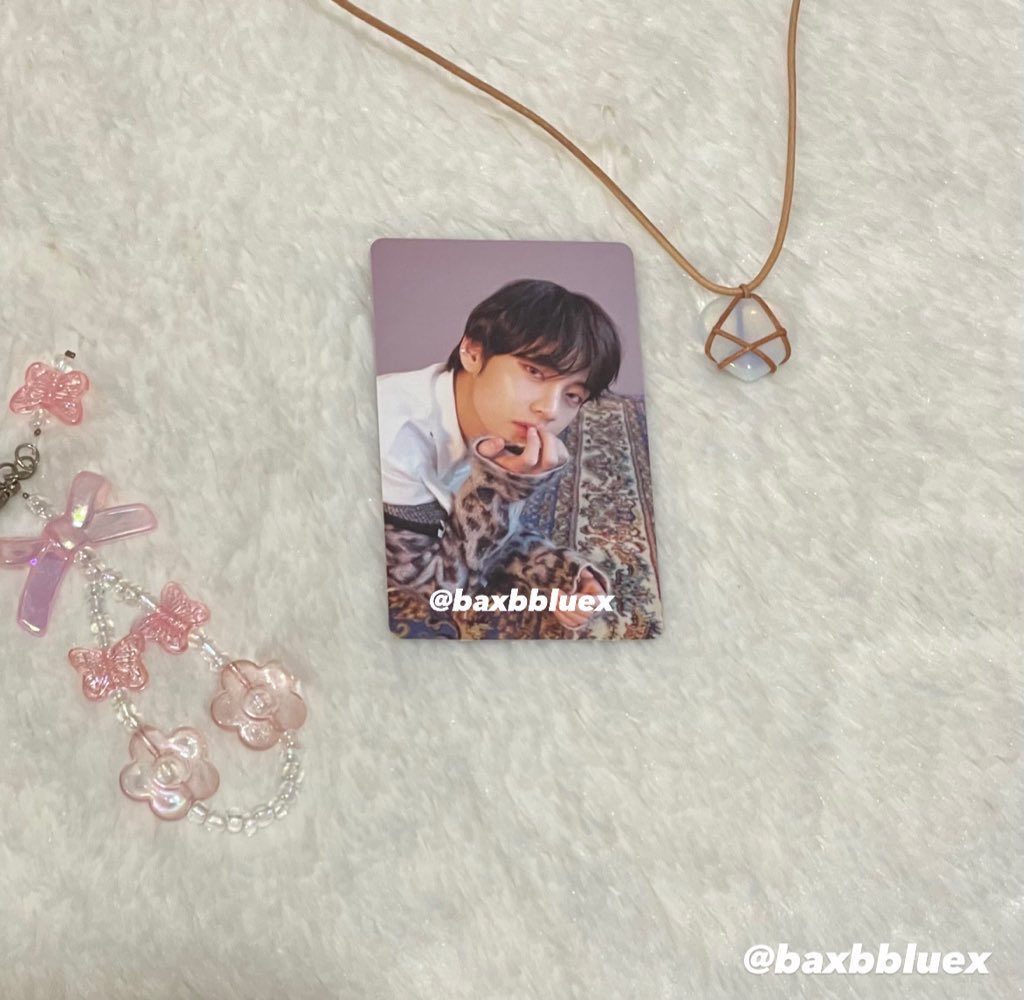 baxbbluex's tweet photo. ♡︎ แจกการ์ด แท ᴛᴇᴀʀ-ᴏ เนื่องจากวันเกิดพี่แทงับ  ♡︎
   
กติกา : ʀᴛ ᴏɴʟʏ 🫀🤏🏻

🔮 ʀᴀɴᴅᴏᴍ   30 / 12 

⏳ ᴛɪᴍᴇ 20:00  

💌 sʜɪᴘᴘɪɴɢ  40฿ ( ฟลว ส่งฟรีคับ ) 

#HappyTaehyungDay #HappyBirthdaytaehyung
#การ์ดแทฮยอง #ตลาดนัดบังทัน https://t.co/Z3x9mXjmct