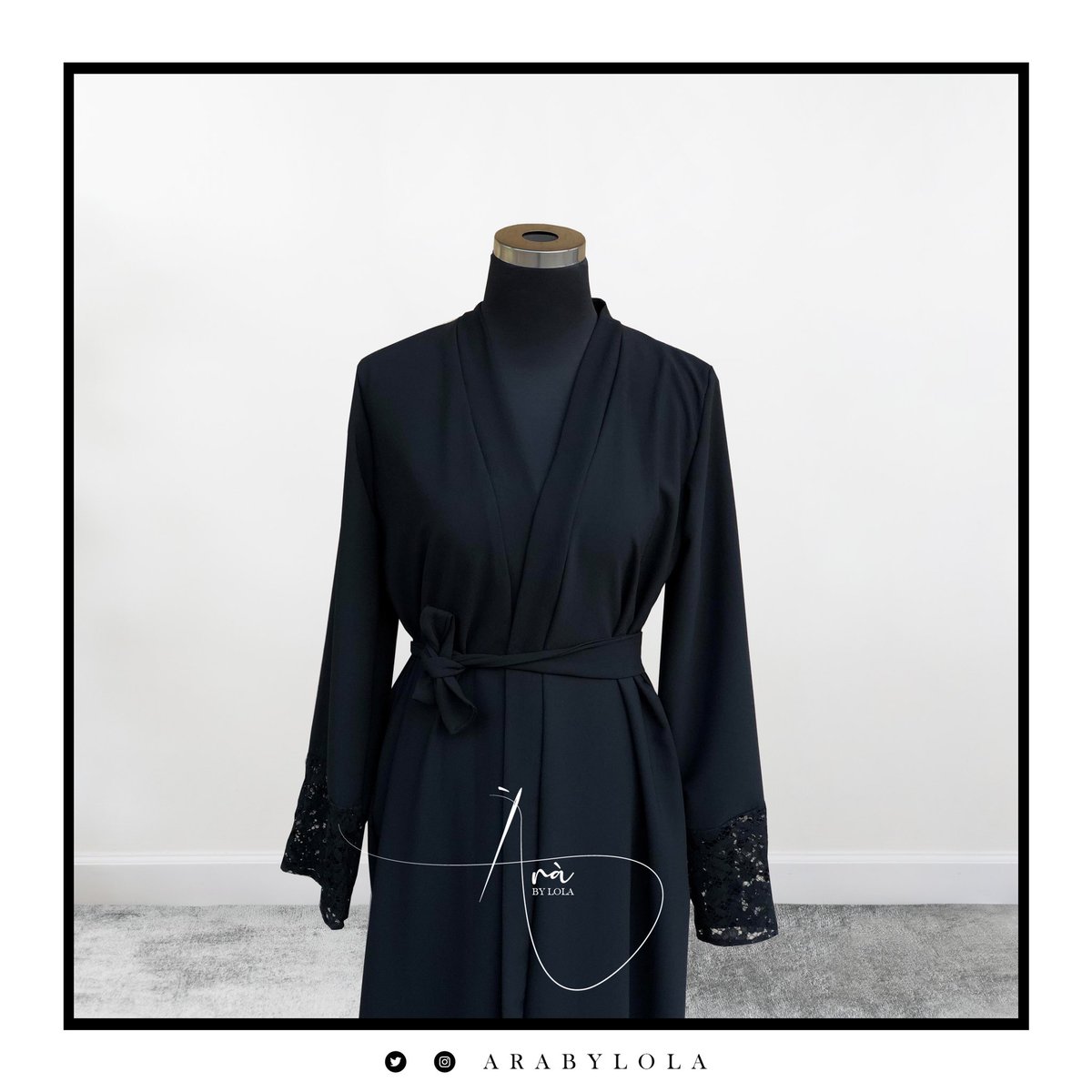 arabylola's tweet photo. Abaya ✨
NGN 5000
Available in Sizes: 8,10,12
Colours: Black,Nude and Orange (check thread)
Details: Lace sleeve
Kindly note that this could also be made available in any colour or fabric of your choice. 

Send a DM to order. (Limited Stock) https://t.co/aNzg3riwKI