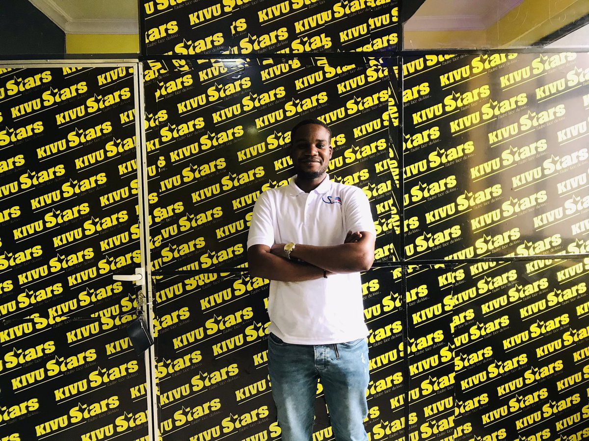 StewardMuhindo's tweet photo. Heureux d’être passé à #KivuStars pr l’émission page d’histoire consacrée ce samedi aux ADF et à l’insécurité à #Beni. Au delà dla qualité des échanges et la participation des auditeurs, c’est la beauté du studio qui m’a impressionné. Bravo aux cerveaux derrière le projet. https://t.co/wYrfjIxtGP