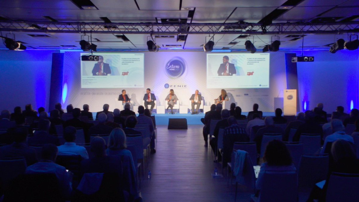 javizcaino_'s tweet photo. Encantado de haber participado en Entorno Fenie dentro de una de las mesas de debate, concretamente la dedicada a alianzas empresariales. Gran experiencia.#Fenie #entornofenie #epyme #alianzas #cooperacion #cooperation #orvi https://t.co/nDkN2fzvDz