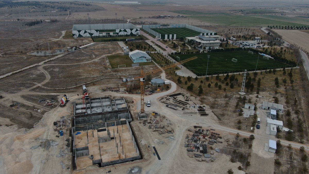 abdurrahman_shn's tweet photo. Çevre, Şehircilik ve İklim Değişikliği Bakanımız Sn @murat_kurum'un katılımlarıyla, Konya Büyükşehir Bld.tarafından yaptırılacak Konyaspor Kayacık Spor Tesisleri'nin temeli atıldı. 

Şehrimize ve Konyaspor Camiamıza hayırlı olmasını temenni ediyorum. 
@fatihozgokcen 
@konyaspor https://t.co/V5xOqDreTO