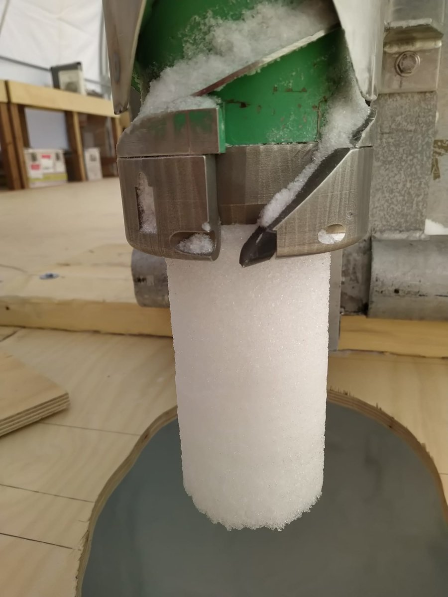 OldestIce's tweet photo. We did it! The very first Beyond EPICA firn core has just been extracted! History in the making at Little Dome C!
Photo credit: Anthony Poutou©IPEV/PNRA
@cnrisp 
@CaFoscari https://t.co/sq5x7NpIEO