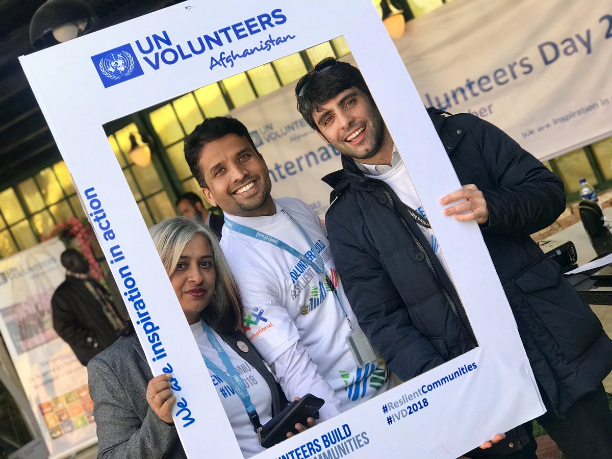 Aimalferoz_UN's tweet photo. Proud of all our @UN 🇺🇳 @UNVolunteers .
Each one of you are #inspiration_in_action 👏.
You have been the key to support the achievement of @ConnectSDGs and @SDGoals.
Happy International Volunteer Day
#IVD2021 #VolunteerNow https://t.co/CHJB6L2l7b
