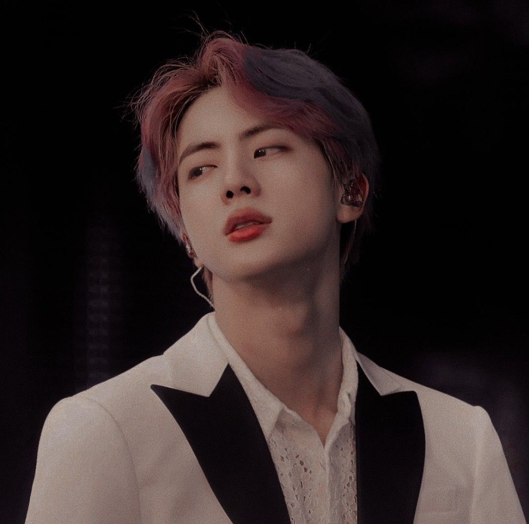 Happy WORLD WIDE HANDSOME 🥺❣️
#SeokjinBirthday_gameday #WorldwideHandsomeJinDay