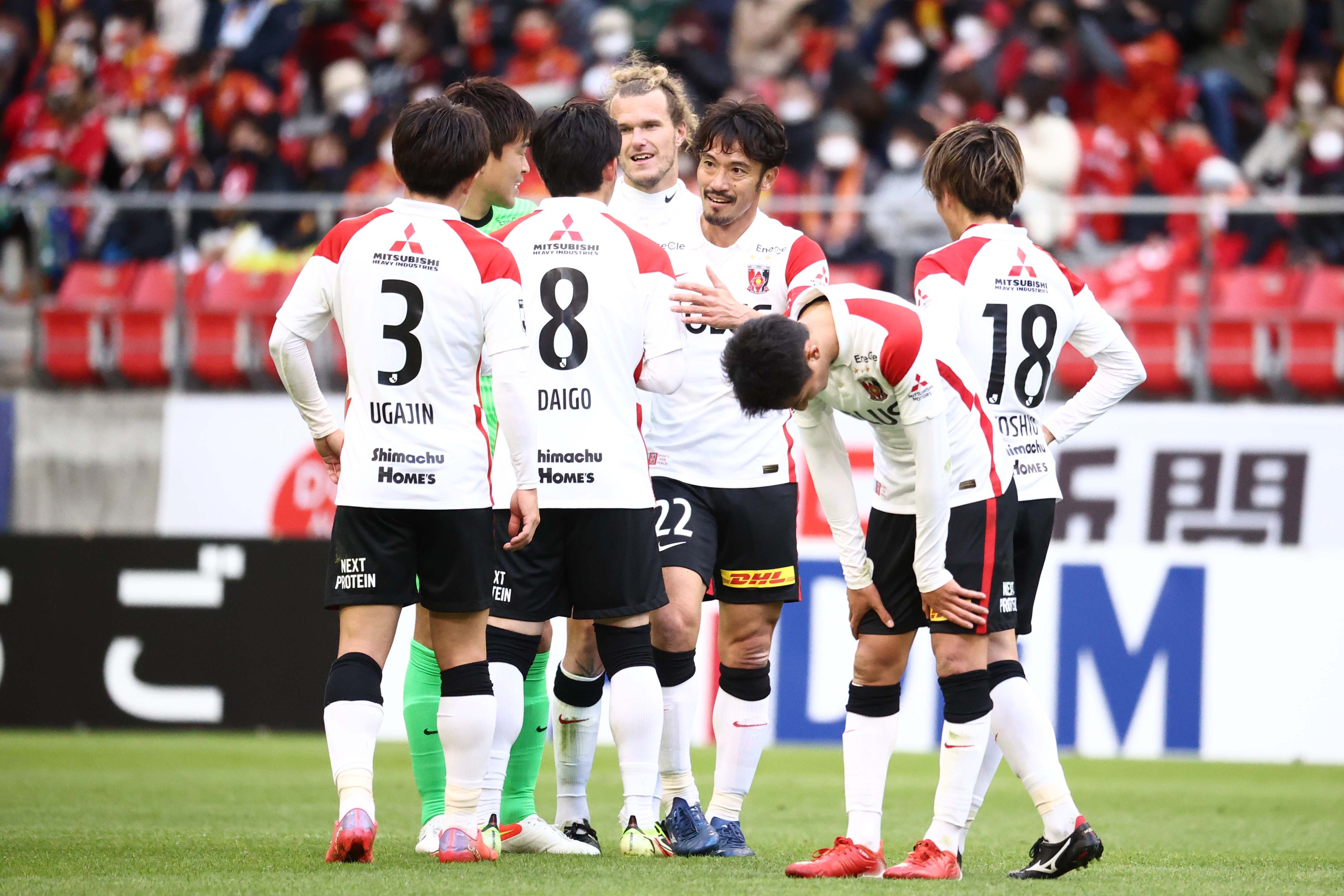 浦和レッズオフィシャル 試合結果 名古屋グランパス 0 0 前半0 0 浦和レッズ 入場者数 27 079人 14 03 豊田スタジアム Dazn Jpn でチェック T Co Uu55ieaxnm Allfortheasia Onehearttogether Urawareds Wearereds Jリーグ Dazn