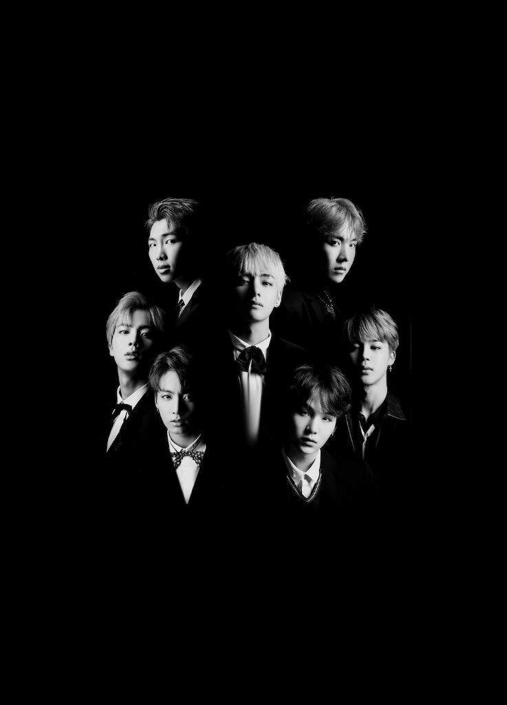 moni_samia's tweet photo. WHAT??!!!😳😳

Billboard reports that @BTS_twt’s 4 sold out nights at LA’s SoFi stadium earned $33.3 million and sold over 200,000 tickets, scoring the biggest boxscore in almost a decade &amp; the biggest U.S.-based Boxscore in 18 years. @BTS_twt 
#KINGS #BTS #BTSArmy
#Respectkings https://t.co/U5hbUICeJx