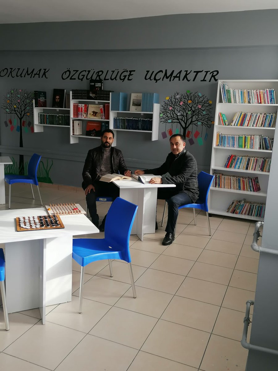 EleskirtMem's tweet photo. Cesim Bayram Ortaokulumuzda Destekleme ve yetiştirme kurslarına devam eden öğrencilerimizi ziyaret ettik. İdareci, Öğretmen ve öğrencilerimize başarılar diliyoruz..
@tcmeb @agrimem @hasan_kokrek @burhankurt04 @erol_isen @gzmgam9542 @cesimbayramort https://t.co/oWjyD0aCn8