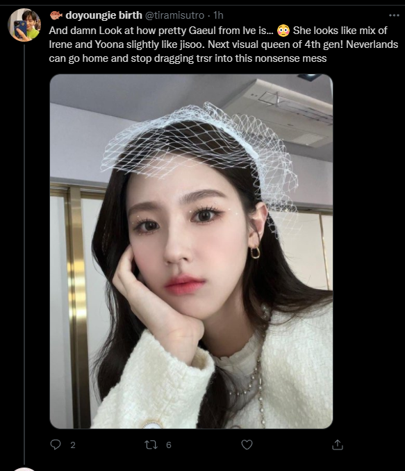 Chogiyeon's tweet photo. One of Miyeon's biggest hater, thought the pic was from a member of a group he/she stans and ended up praising how pretty Miyeon is. Imagine stanning someone and not knowing what they look like LMAO
#Miyeon #MiyeonTopVisual #MiyeonItGirl #GIDLE #Neverland #Neverver #Paboland https://t.co/oOyWVhnH7U