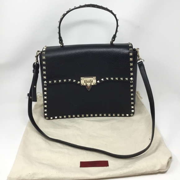 ChuckHaaland's tweet photo. So good I had to share! Check out all the items I'm loving on @Poshmarkapp #poshmark #fashion #style #shopmycloset #anthropologie #valentinogaravani #lululemonathletica: https://t.co/GyV1Orw8mU https://t.co/b75o3HxHDn