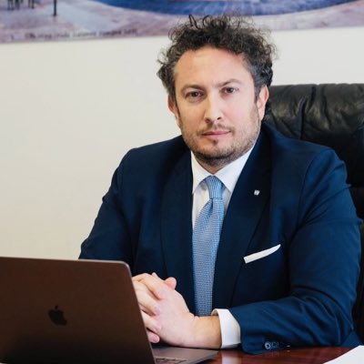 g_lippolis's tweet photo. #NuovaFotoProfilo https://t.co/OrnYdgGF9A