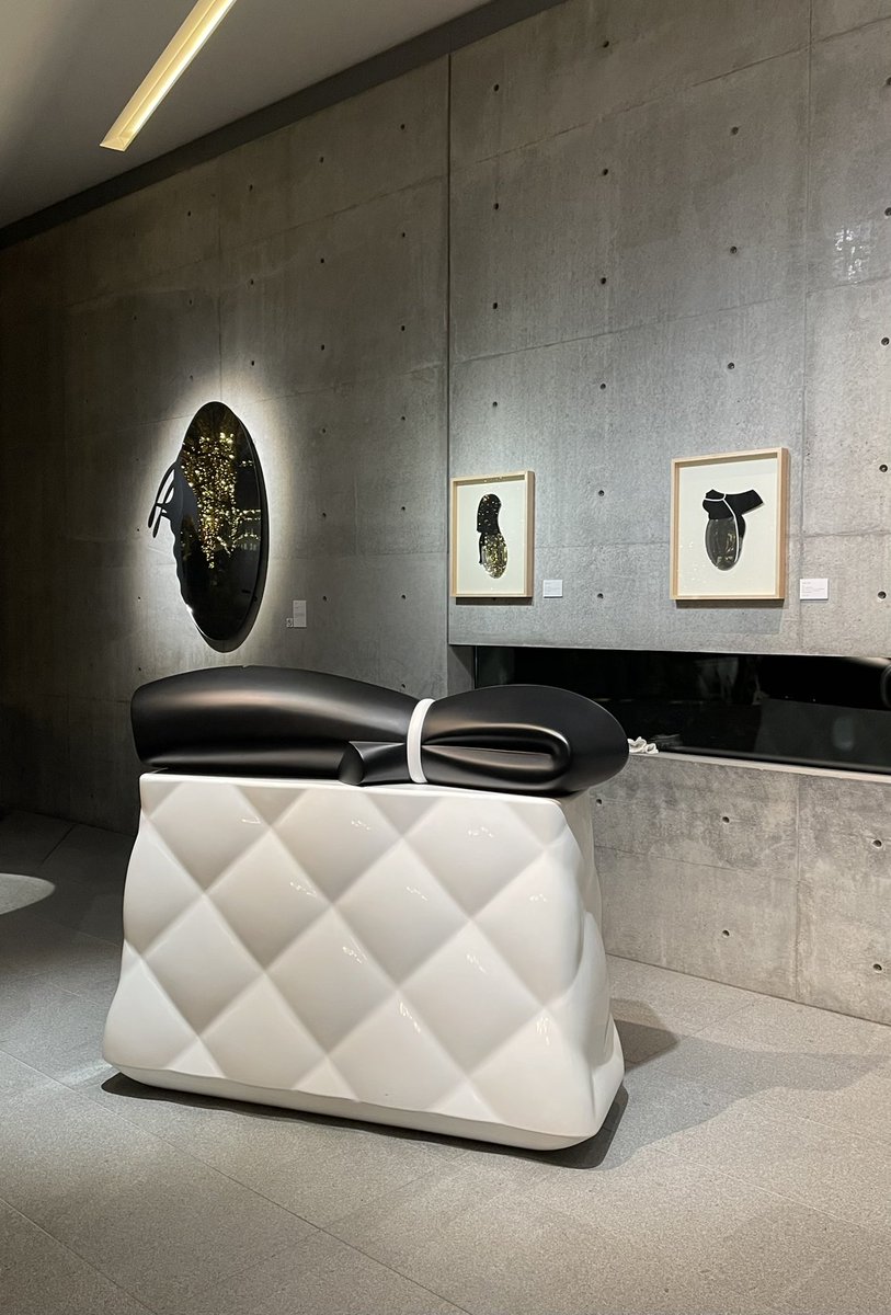 okadaeizo's tweet photo. 21_21 DESIGN SIGHTギャラリー3の清水久和展は明日からです！
新旧いろいろな作品が揃っていて見応えいっぱいですのでぜひいらしてください。12月27日までです。

https://t.co/WqdrtqEwJN https://t.co/pP0Vv3NOgl