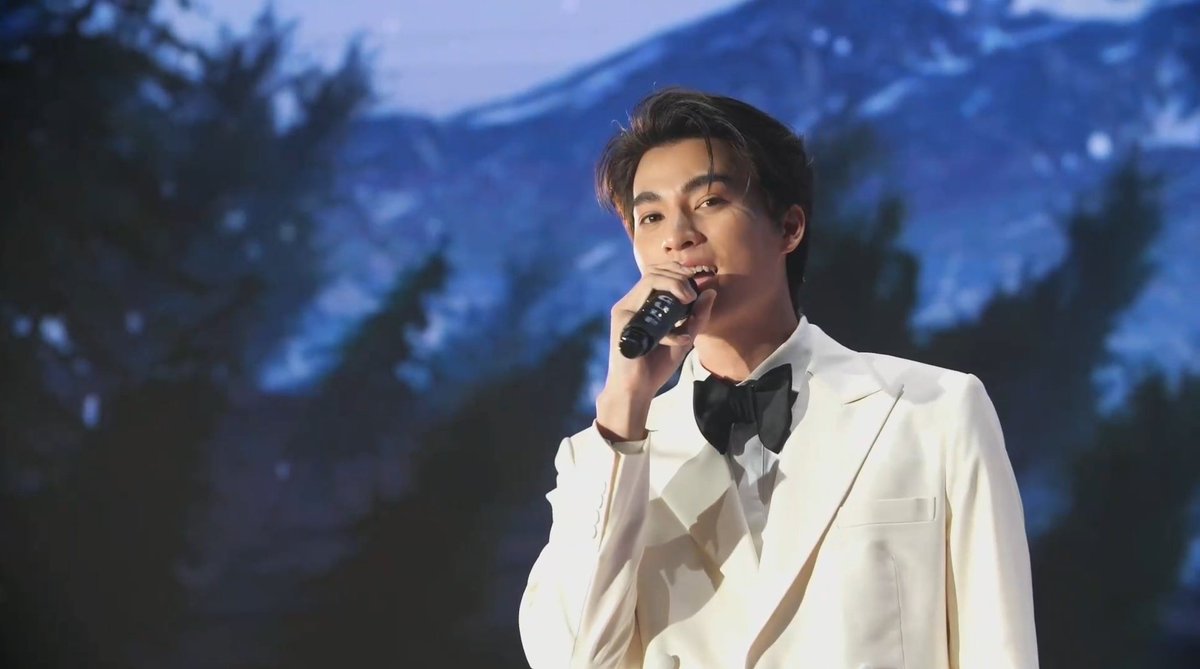 HeartofGulf_TH's tweet photo. เป็นเพลงที่น้องเลือกให้กับทุกๆคนเลย ดีใจจัง 🥰🥰
 GENTLE LOVE OF GULF
#GulfHBDCon2021
#GulfKanawut 
@gulfkanawut https://t.co/xLiBPBSuAA