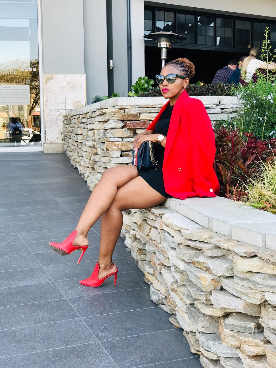 Nobynice's tweet photo. BIG GIRL ENERGY THIS https://t.co/YXojfrf6zu