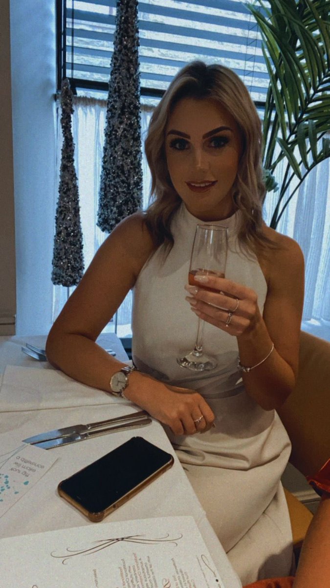 CorlessLauren's tweet photo. Rossendale Hospice Ladies Lunch  @NinosRawtenstal ❤️@RossHospice https://t.co/onmHhYf7kv