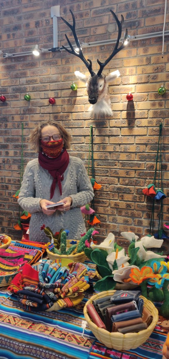 vaudourv's tweet photo. Petit marché Saint Nicolas à la Maison des enfants de #Chatillon #marchedenoel #marchecreateurs @chatillon92320 - Il s'achève bientôt https://t.co/NDcYBkkTK3