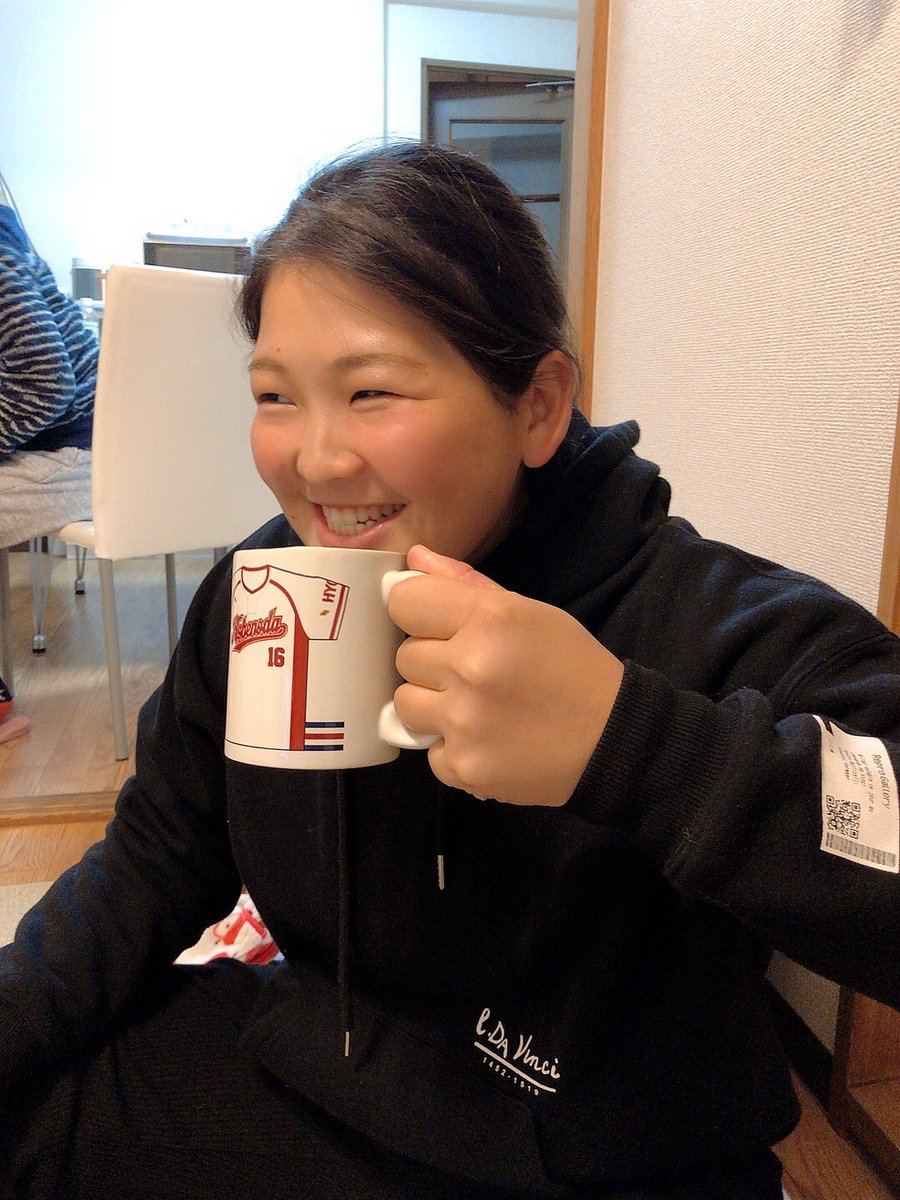 miiiubd22's tweet photo. ななこと初音とdinner🍴
久々に2人と色々話せて
楽しかったよぉ〜😊😊
ななこまた大阪に来てね❤️ https://t.co/Ko7DuZm8JJ