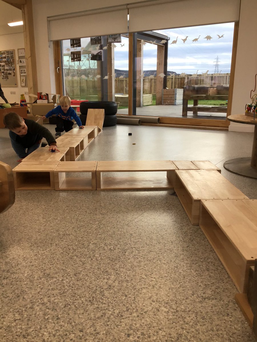 elpestza's tweet photo. Block play and loose parts create great engineers, creators while covering so many areas of learning. A favourite at #strathislachildrenscentre @earlyyearsSTEM @earlyyearsscot @PlayPioneerScot #magicinmoray @FlexibleCScot https://t.co/2TRljnaG9T