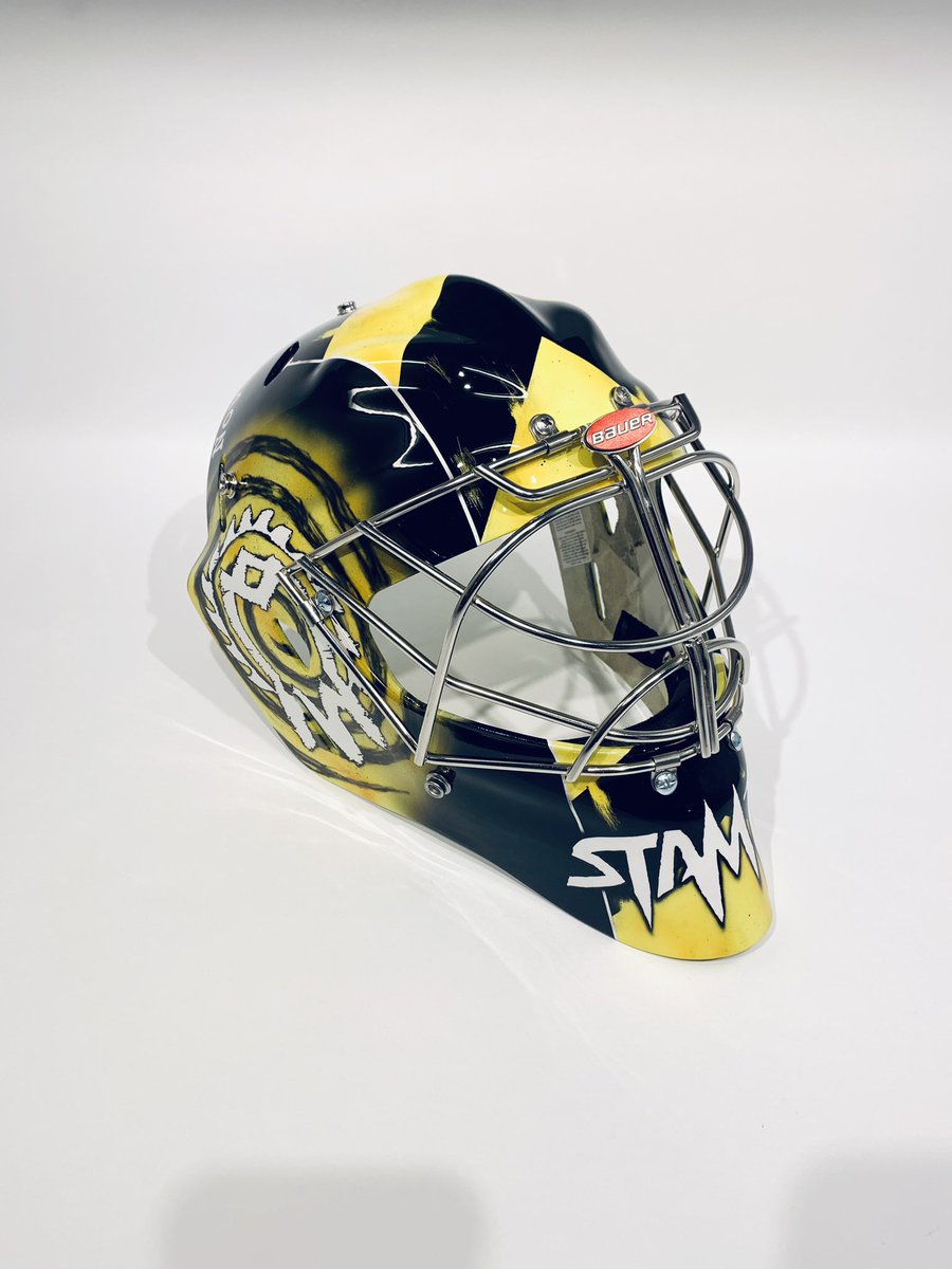 TemeDesign's tweet photo. -Sirkkeli-
Tero Lintunen
Team:
Mask: ReidiC
2021

Stam1na-fanille maski bändin uusimman levyn teemalla. Sirkkeli-hammasta sivuihin ja kansikuva takalevyyn. Hyrden kitaran varoitusraitaa keskilinjaan. #stam1na 🤘🏻@Lemin_Stam1na #novusordomundi #temedesigns https://t.co/PFgRgunwBU