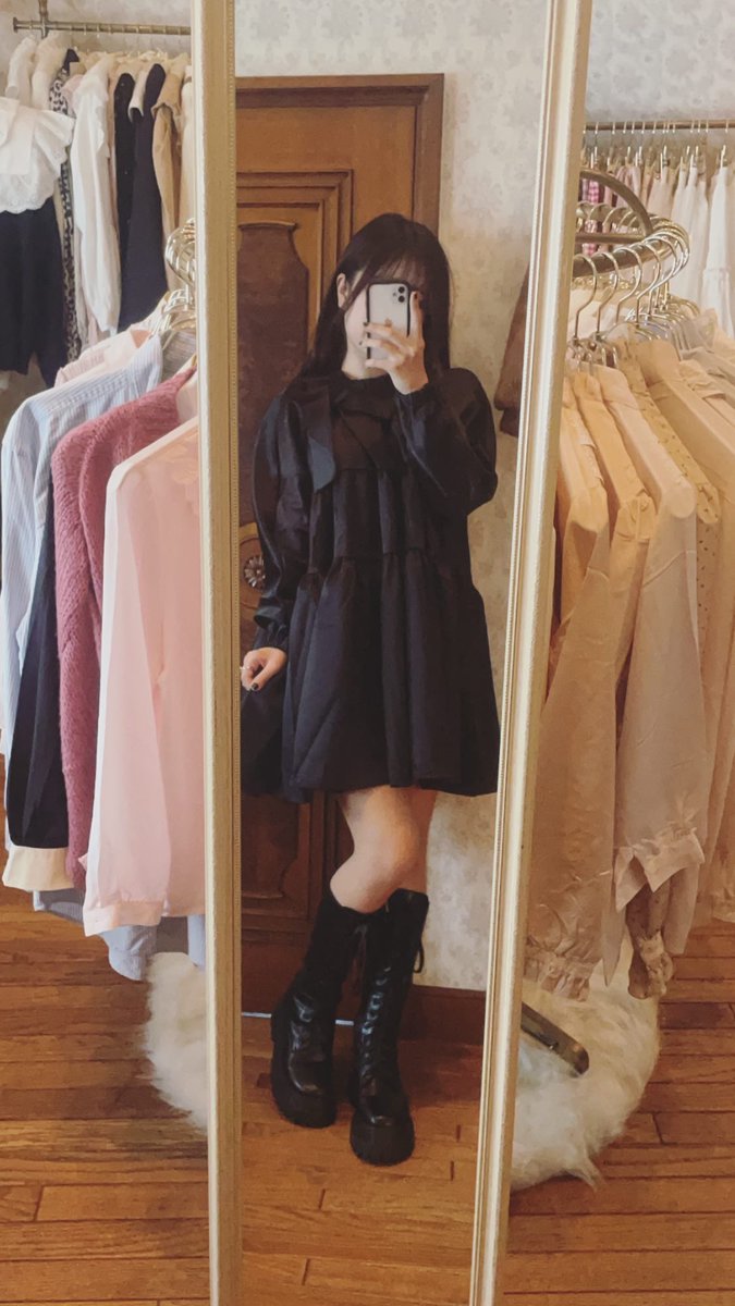 _rionnn__'s tweet photo. 本日もご来店ありがとうございました❤︎
スタッフおすすめアイテムのご紹介です💘💘
是非店頭まで見にいらしてください❤︎ https://t.co/fZ82tf6Ryi