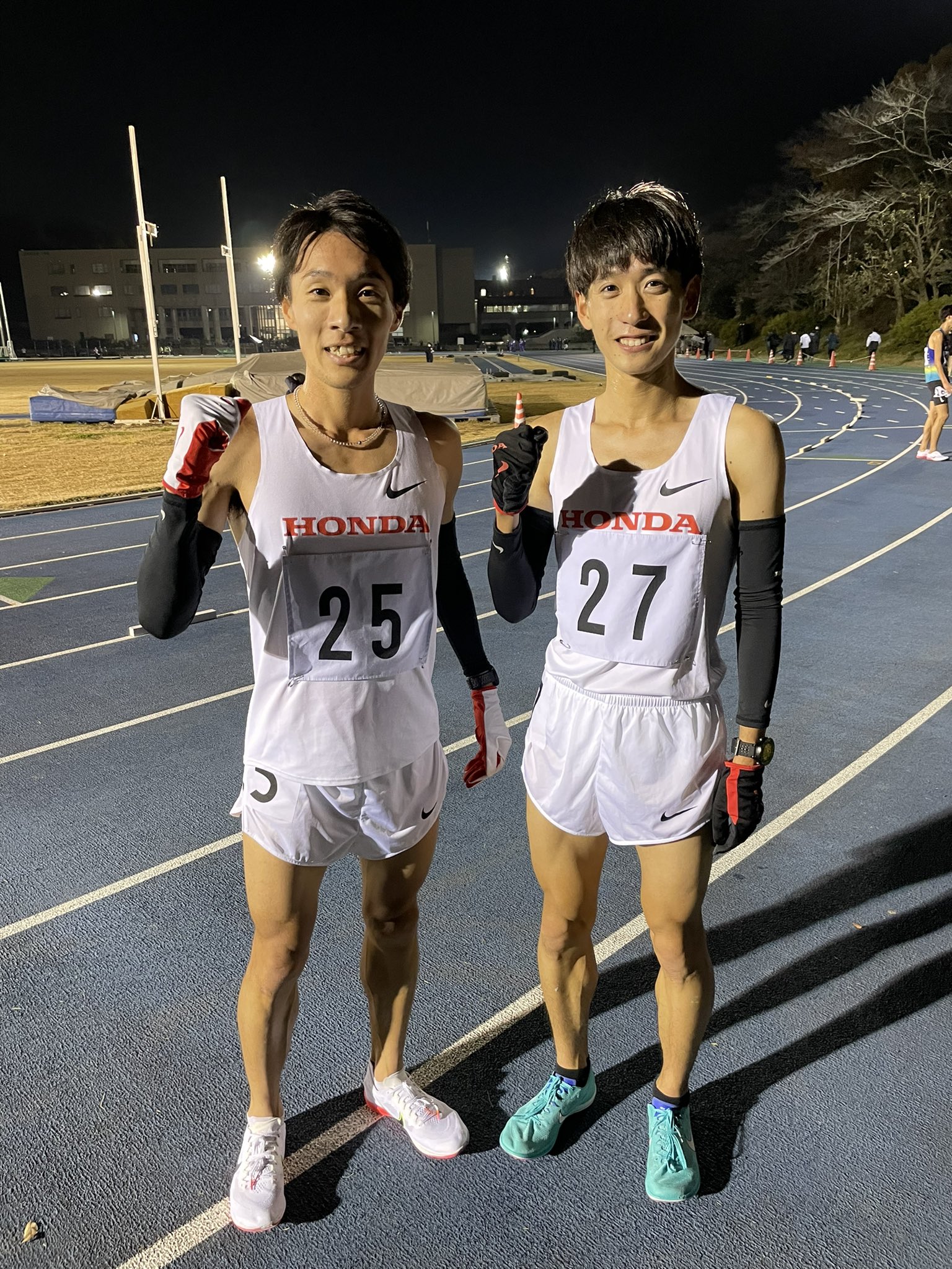 Honda 陸上競技部 大会結果 第293回日本体育大学長距離競技会 12 4 土 m10組 8位 土方英和 28分03秒26 自己新 18位 松村優樹 28分10秒50 自己新 ご声援ありがとうございました Honda陸上競技部 T Co C5z87teobv Twitter Honda 陸上競技部 大会結果 第293回日本体育大学長距離競技会 12 4 土 m10組 8位 土方英和 28分03秒26 自己新 18位 松村優樹 28分10秒50 自己新 ご声援ありがとうございました Honda陸上競技部 T Co C5z87teobv Twitter