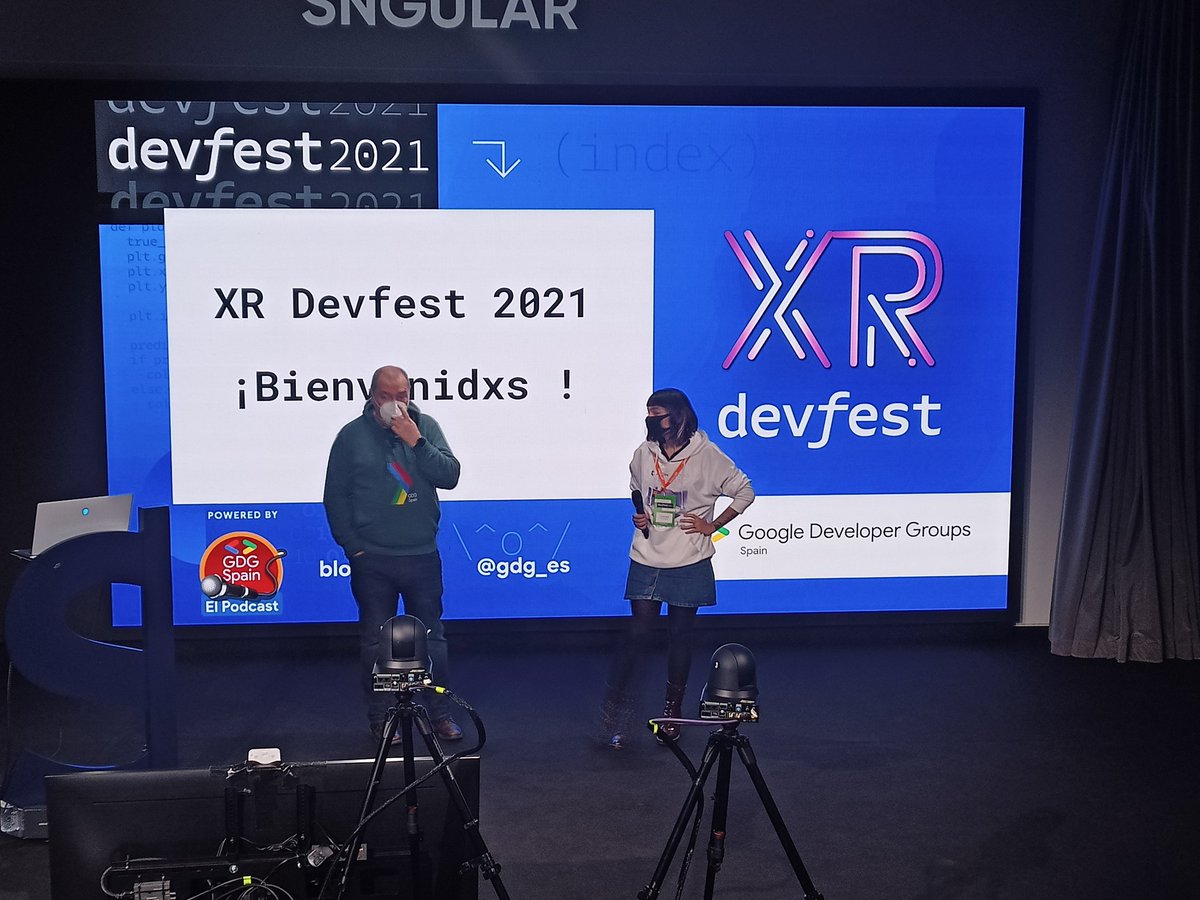 veronica_IamVR's tweet image. Muy interesantes las primeras ponencias del #DevFestXRSpain organizadas por @GDG_ES con Iván de @visualtechlab sobre BIM y metaverso, la propuesta visual y narrativa de @GymMastersVR y los ejemplos de sportainment de
Jesús Serrano de @Microsoft