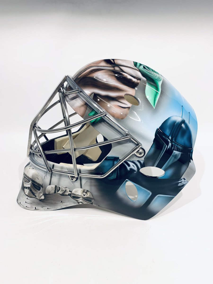TemeDesign's tweet photo. -Mandalorian-
Niki Hirvonen
Team:
Mask: Sportmask
2021

Nikillä oli tarkka visio maalauksesta ja siihen tehtiin vain muutama sijoittelumuutos. Paljon yksityiskohtaista maalattavaa, mitä on mukava tehdä. #Mandalorian @themandalorian #starwars @starwars #temedesigns https://t.co/iEQHZwqMht