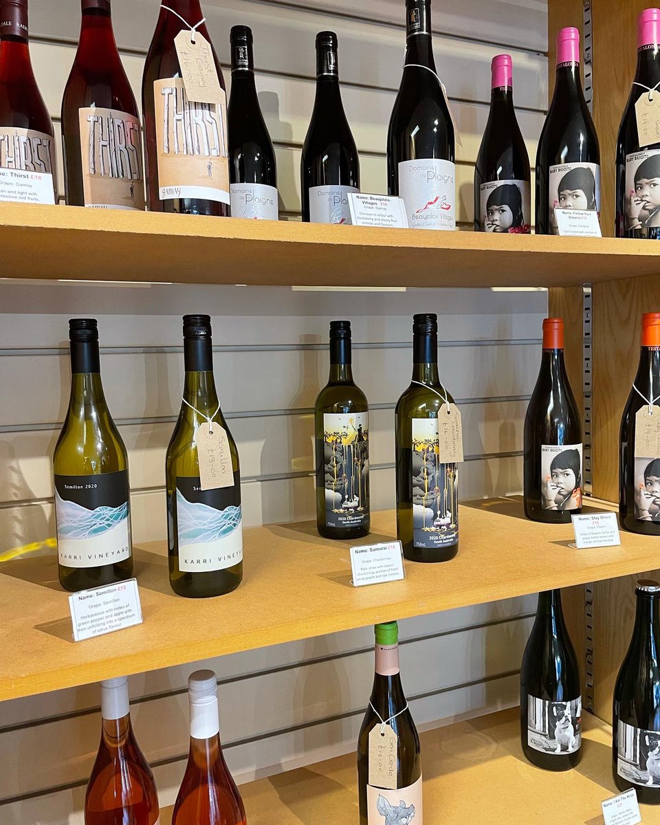 Humberdoucybrew's tweet photo. If you’re after a special bottle of wine to take to a Christmas party, we’ve got you covered! Our shop at Jeffries of Bacton has a great selection of #naturalwines from wineries including @Radforddale and #Testalonga. 

We deliver FREE locally - see our website for details. 🍷🍾 https://t.co/PkkPHhxeDK