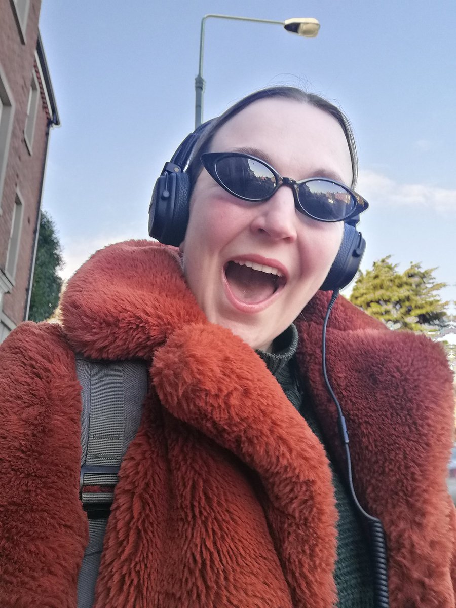 HelloThereLisa's tweet photo. Backpack full of development materials ✅
Shades to block out the haters ✅
Excited to spend a sunny Saturday working on something new thanks to #PopUpLab! https://t.co/9fGu1JaHI5