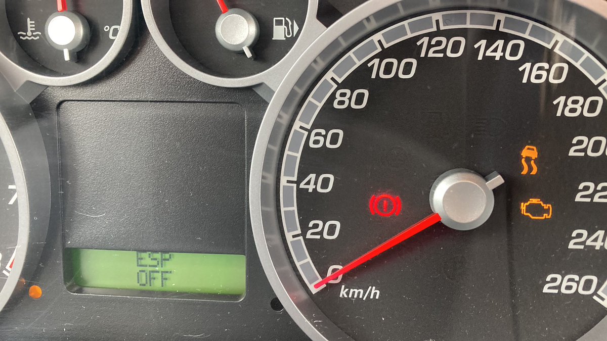 djlwq's tweet image. I k nam na Melniko dorazila na par hodin zima… #espOFF